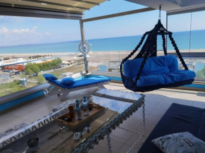 Aqua Marine Mamaia Summerland